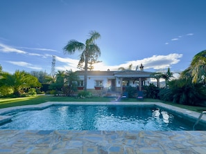 Piscine extérieure