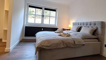 2 Schlafzimmer, Bügeleisen/Bügelbrett, Reisekinderbett, kostenloses WLAN