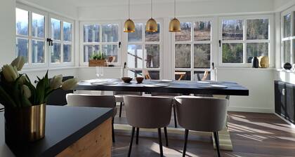 Wellness Oase mit Privatsauna und Außen Whirlpool.