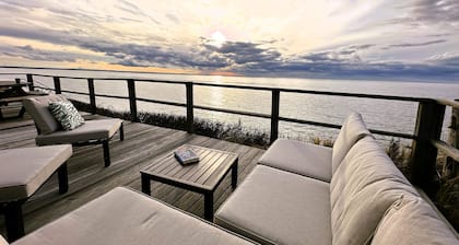 Beachfront~Seaside Sea-duction-Dog Friendly