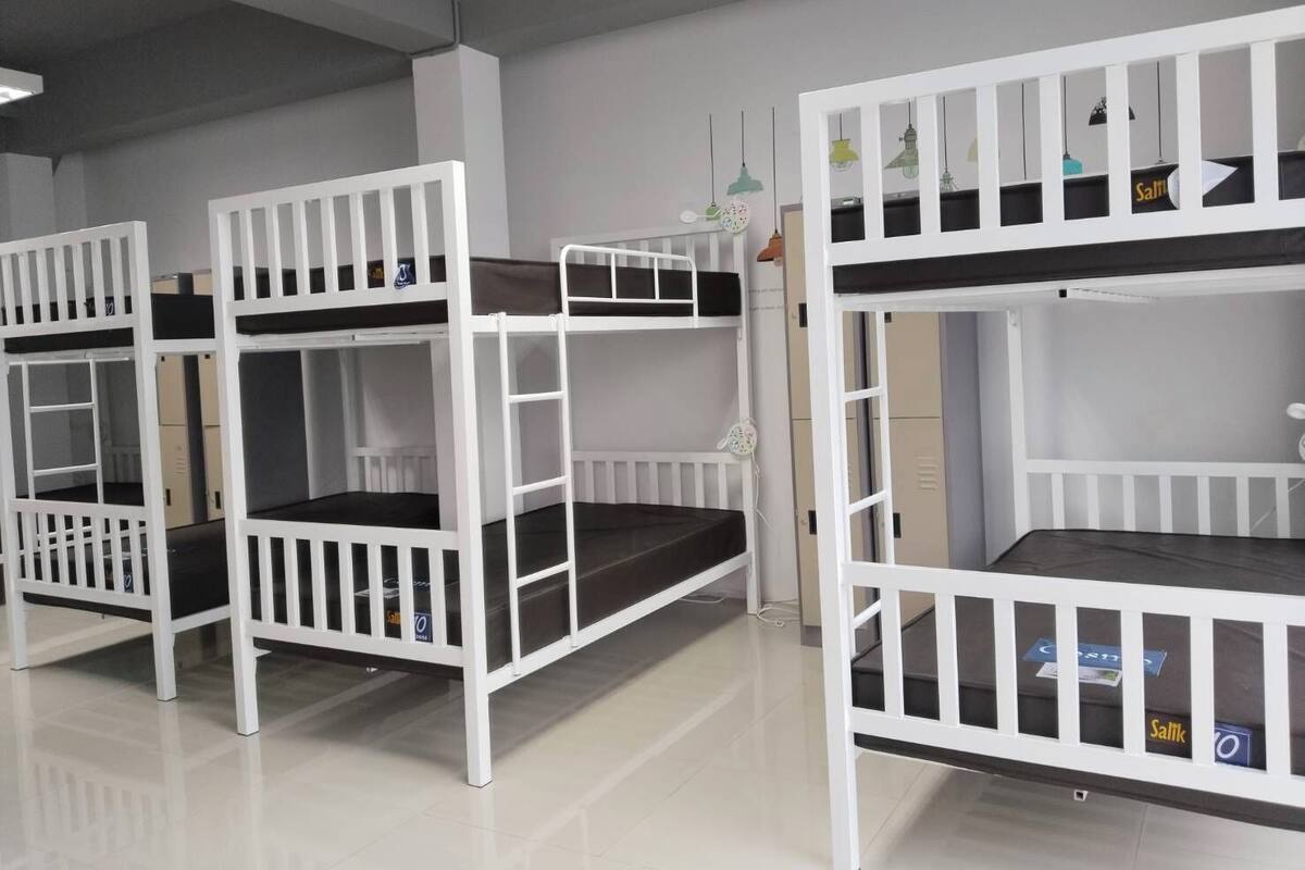 Basic Shared Dormitory | Bed sheets