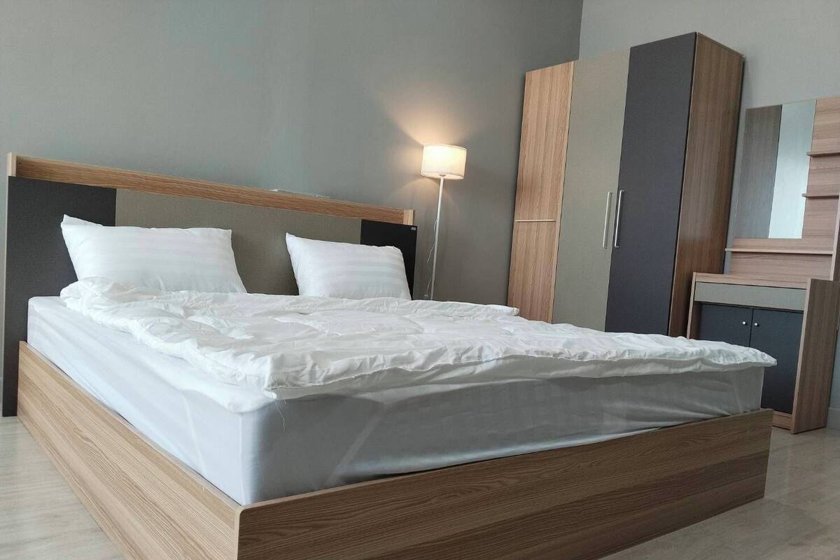 Standard Single Room | Bed sheets