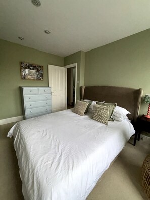 Basic Apartment