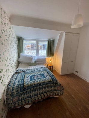 Basic Apartment - Modern 1BD Farmhouse-style Flat - Dalston! (London)