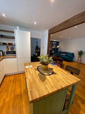 Apartamento básico | Restauración