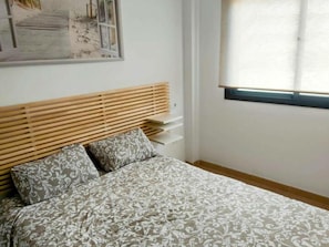 2 bedrooms