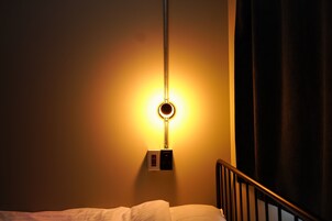 Cortinas blackout, tabla de planchar con plancha y wifi gratis 