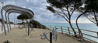 Beachfront Apartment with Stunning Views, Miami Playa