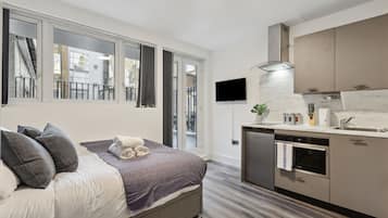 Studio, Balcony | Iron/ironing board, free WiFi, bed sheets