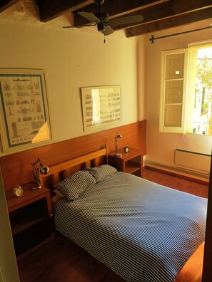 1 bedroom, iron/ironing board, travel cot, free WiFi - Hermoso Apartamento con Terraza Privada (Barcelona)