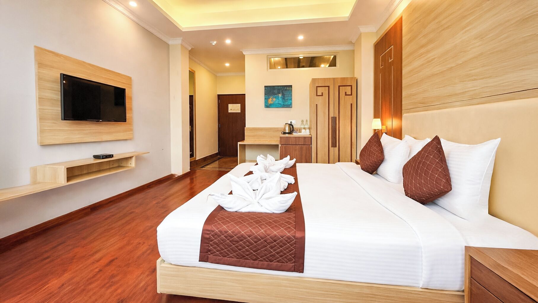 Premium Room | 1 bedroom, blackout drapes, soundproofing, free WiFi