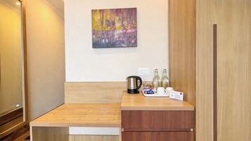 1 habitación, cortinas blackout y sistema de insonorización