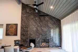 Interior - Elkhorn Sun Valley & Dollar Mountain Adventures (Sun Valley)