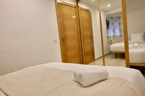 1 bedroom, iron/ironing board, free WiFi - COMODO DEPARTAMENTO DE DOS DOMITORIOS CERCA A PLAZA ELIPTICA (Madrid)