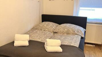 Apartment | 1 bedroom, free WiFi, bed sheets