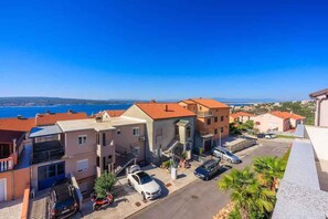 Exterior - Studio with fantastic balcony and sea view (Crikvenica)