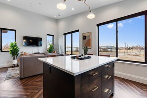 Interior - Welcome to The Zephyr Loft! (Fort Collins)