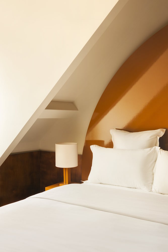 Edgar Suites - Marais Bouchardon by null