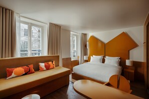 Comfort Studio | Premium bedding, memory foam beds, individually decorated - Edgar Suites Bouchardon (Paris)