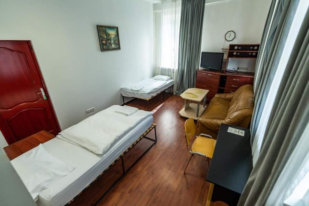 Family Room | Iron/ironing board (on request), WiFi (free)