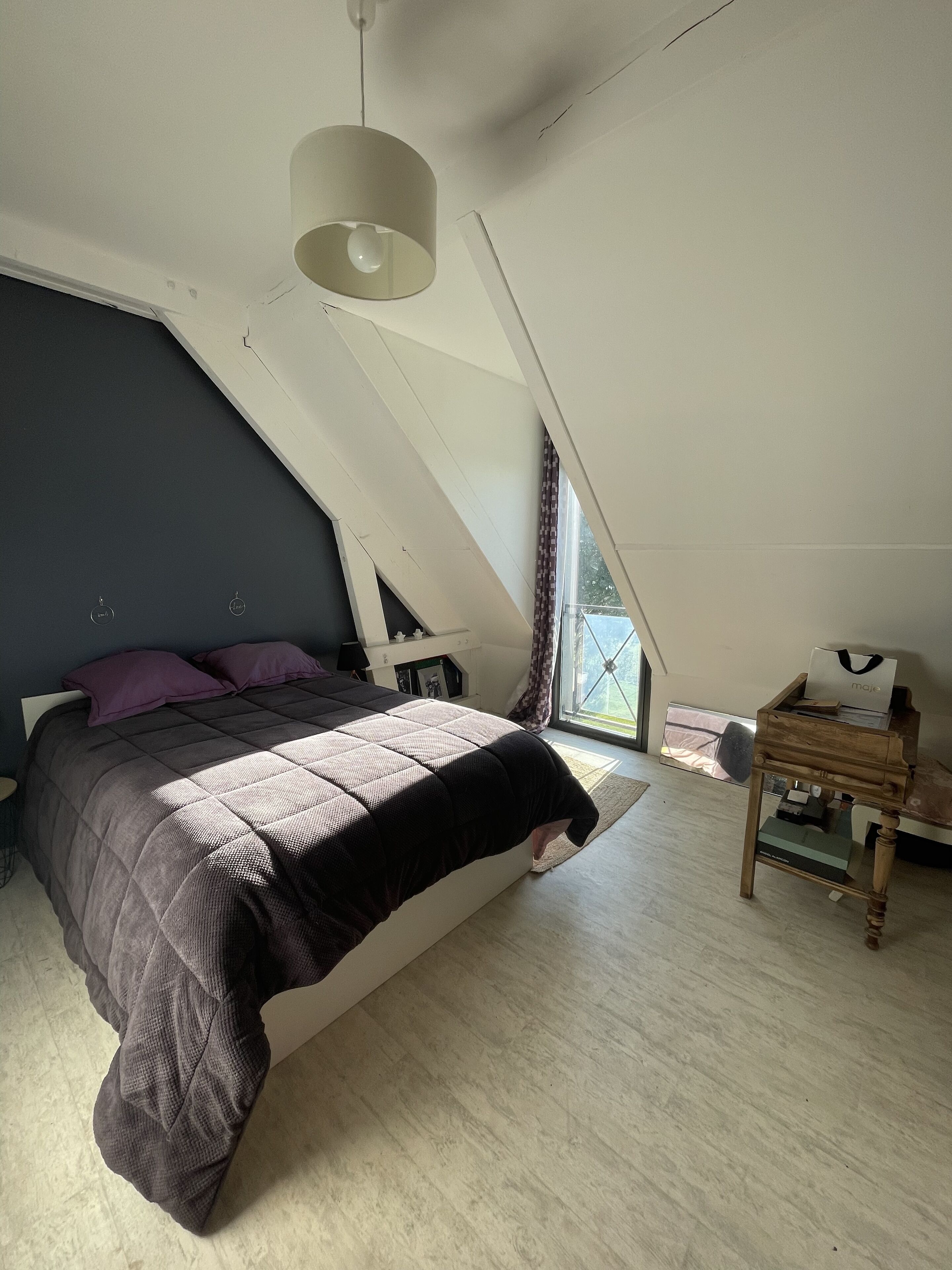 4 chambres, fer et planche à repasser, Wi-Fi, draps fournis