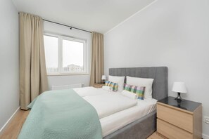 1 chambre, fer et planche Ă repasser, Wi-Fi, draps fournis