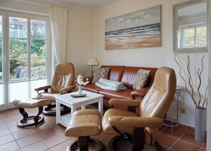 TV, DVD player, stereo - Top Lage. Schöne Ausstattung. Nur Wenige Meter zu Strand und Dorfteich (Wenningstedt-Braderup (Sylt))