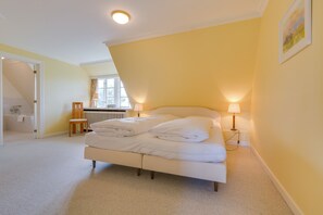 3 Schlafzimmer, Schreibtisch, Bügeleisen/Bügelbrett, kostenloses WLAN