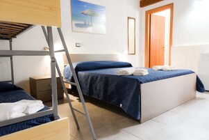 Basic Quadruple Room | Free WiFi, bed sheets