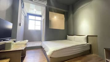 Business Double Room | Free WiFi
