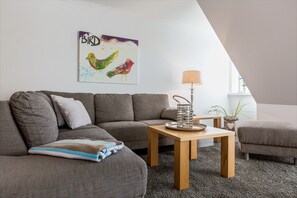 Tv, dvd-spelare och en stereo