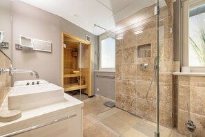 Haartrockner, Handtücher