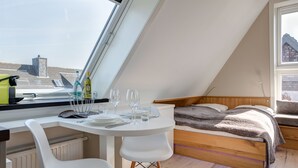 Strykejern/-brett, wi-fi (inkludert) og sengetøy