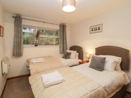 3 bedrooms, individually decorated, individually furnished, free WiFi