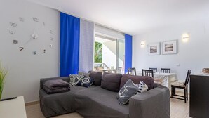 Uklassifisert bilde, 4 av 21, knapp