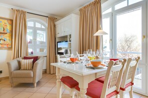 Dining - Einmalige Lage. Fantastischer Wellnessbereich. Viel Platz und Stil für Zwei (Sylt)