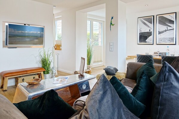 TV - 1-raum Appartement im EG mit ca. 42 m² Nutzfläche für bis zu Zwei Personen (Sylt)