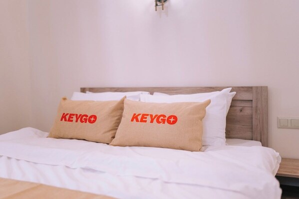 1 quarto, escrivaninha, ferros/tábuas de passar roupa, Wi-Fi