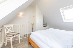 1 camera, ferro/asse da stiro, Wi-Fi gratuito, lenzuola