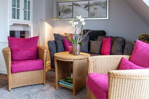 TV, DVD-spiller og stereoanlegg