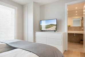 4 Schlafzimmer, Bügeleisen/Bügelbrett, kostenloses WLAN, Bettwäsche