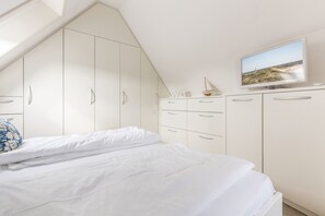 2 soverom, strykejern/-brett, wi-fi (inkludert) og sengetøy