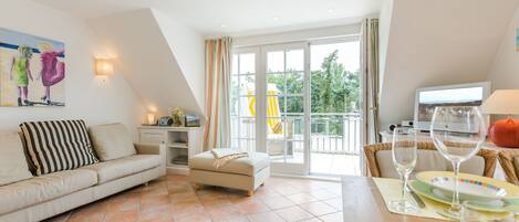 TV, DVD player, stereo