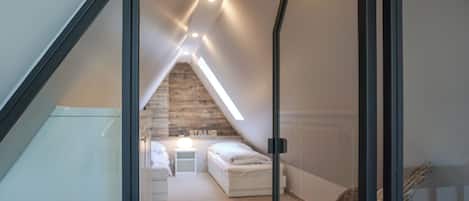 3 habitaciones, tabla de planchar con plancha y wifi gratis