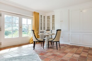 Dining - Sie Suchen ein Urlaubsdomizil in Einem der Beliebtesten Orte der Insel Sylt? (Sylt)