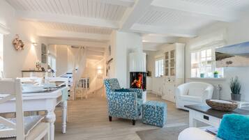 TV, fireplace, DVD player, stereo