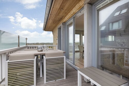 Sie Wohnen im Süden von Sylt Zwischen Dünen und Meer mit Direktem Meerblick