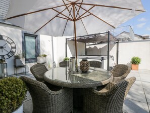 Cottage | Khu ẩm thực ngoài trời