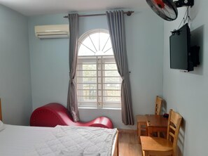 Deluxe-Doppelzimmer | Schreibtisch, kostenloses WLAN, Bettwäsche
