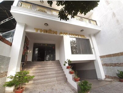 Capital O 1221 Thien An Hotel